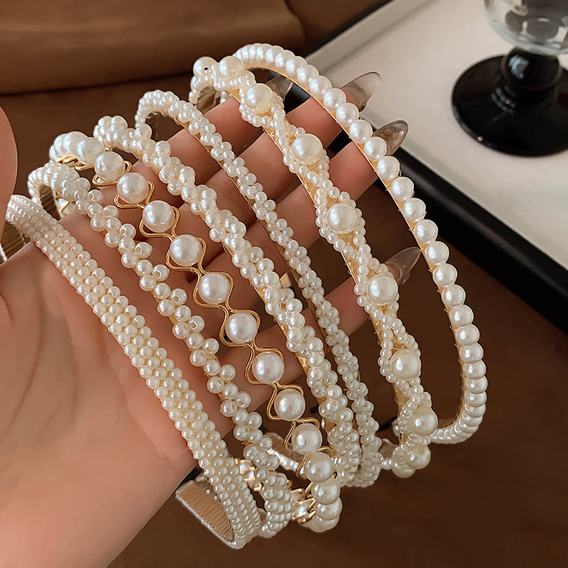 2025 nueva explosión tarjeta de cabello de perla de mujer de alta sensación de cabello tocado de cabello prensado joyas para el cabello universal