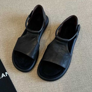 Niche retro temperament Roman sandals foreign trade summer new French soft-soled thick-soled sandals