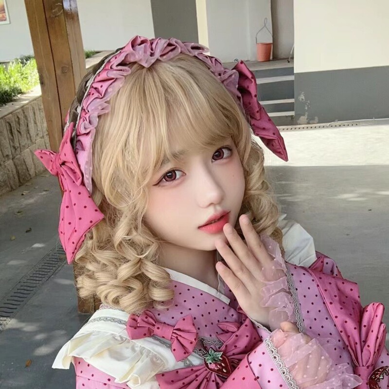 Cheng Ming Wig Versailles Girl-Golden Roman Curly Short Hair Gothic Lolita Wig No Need to be Cauted