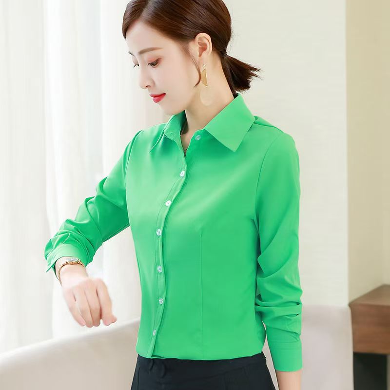 新しいチベットの青いシャツの女性の長袖の修身の職業の服装の大きいサイズの工装の作業服の韓国版のファッションはシャツを打ちます。