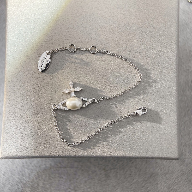 Empress of the West Diamond-Studded Cross Flower Pearl Embellished Personality Planet Simple Elegant Bracelet for Women, Popular for Dropshipping and Live Streaming