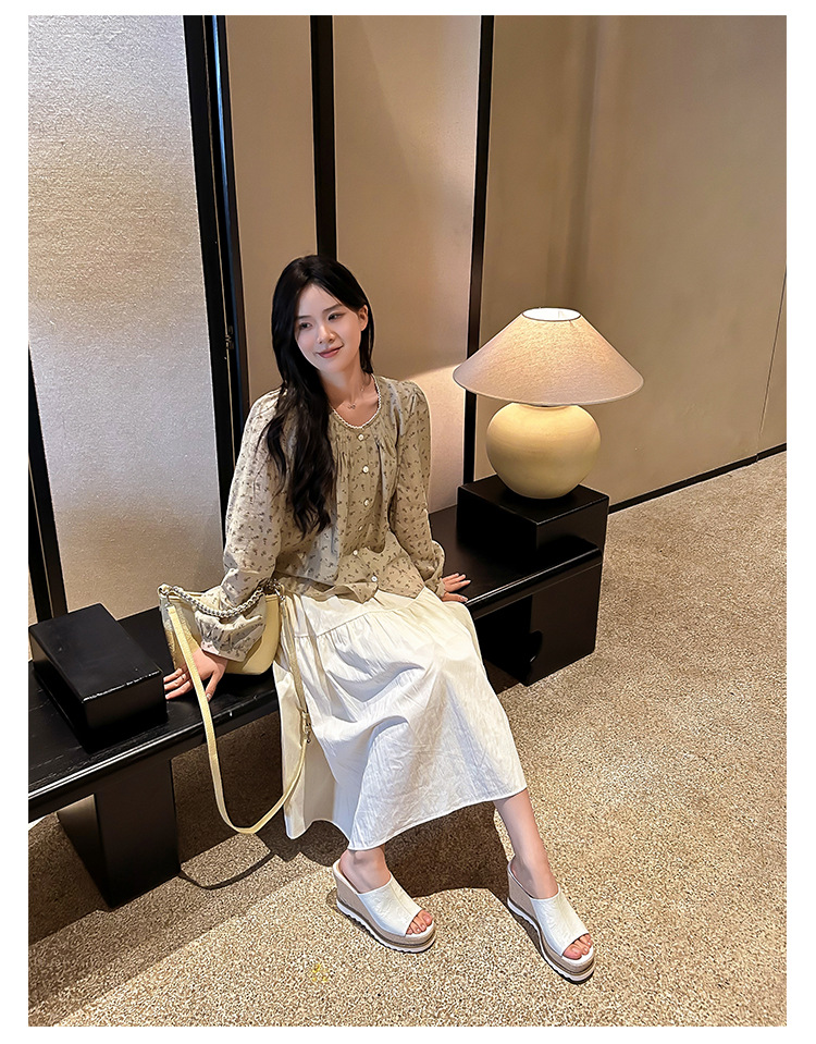 Sandal cao gót nữ mũi hở đế xuồng đan rơm phong cách La Mã — màu be, bạc chi tiết 10