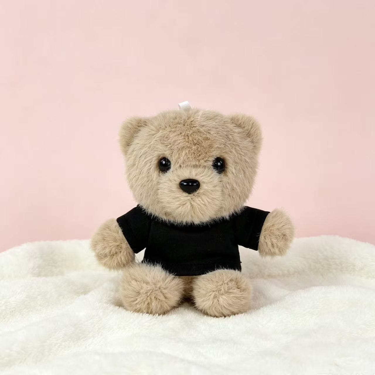 Vestido osos llaveros muñecas de peluche camisetas pantalones mochila colgante pequeño regalo colgante muñeca de peluche