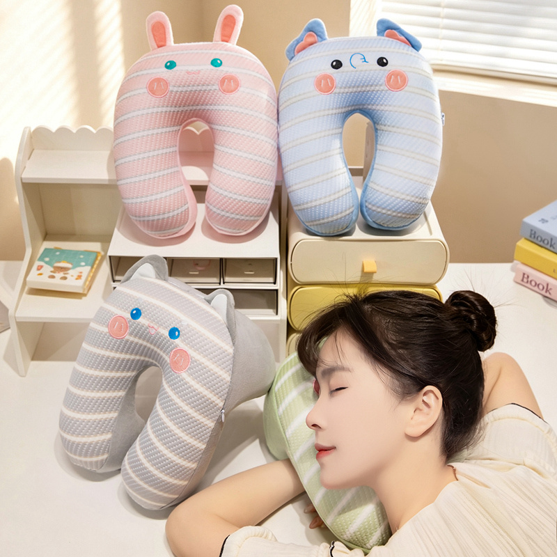 Almohada de Siesta en Forma de U de Seda de Hielo de Peluche Portátil para Oficina y Viaje