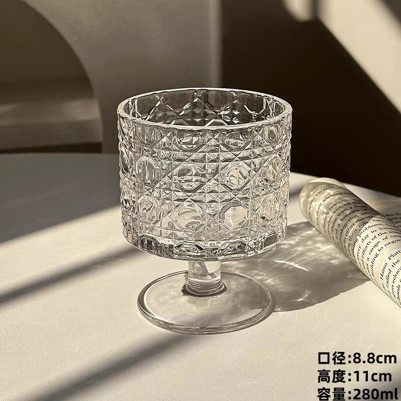 Taza de vidrio de pies cortos medieval taza de bebida fría de jugo casero taza de helado de alto valor de cara taza de helado taza de postre de nicho