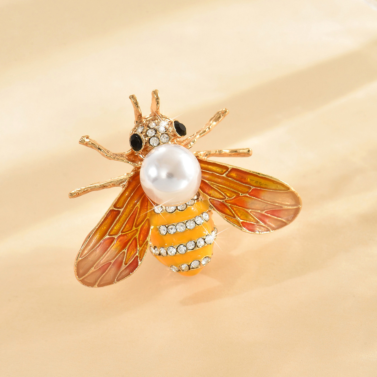 Cross-border nuevo esmalte simple diamante miel broche nicho femenino de alta sensación pin diy insectos accesorios de traje