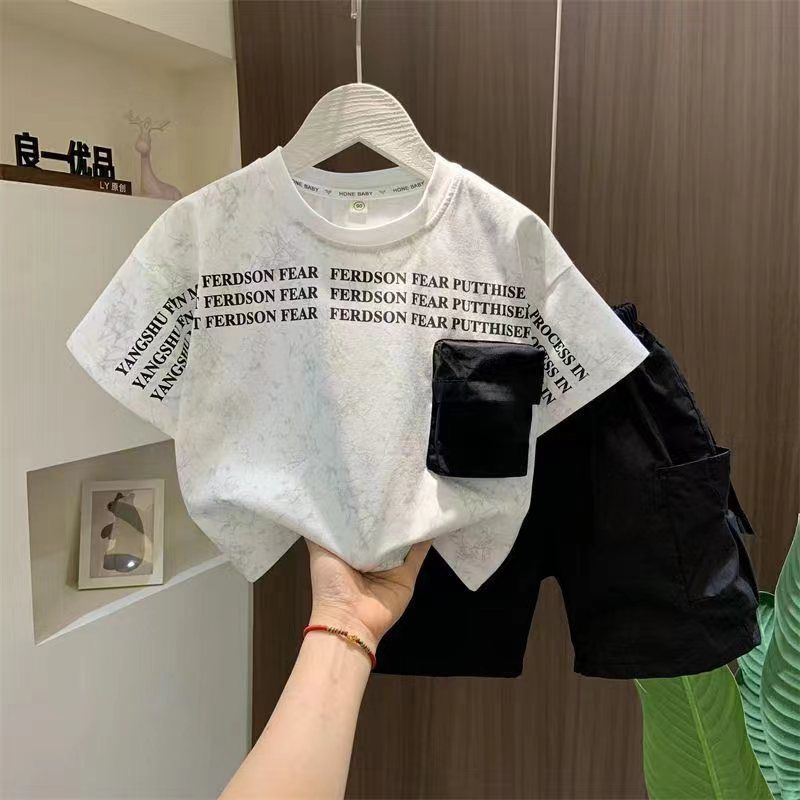 Boys' summer outfits short-sleeved suit 2024 new ruffian handsome children's summer clothes baby fried street two-piece suit tide