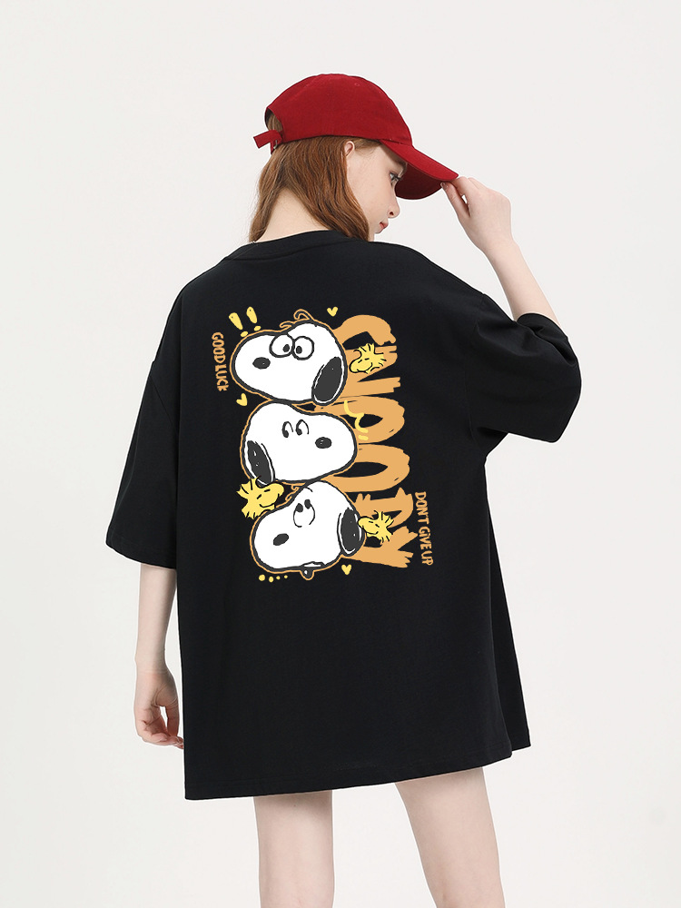 3匹のスヌーピーが縦に並ぶコットンTシャツ、半袖プリントトップス、夏のカジュアルで万能なゆったりスタイル、日本と韓国のカジュアルファッション