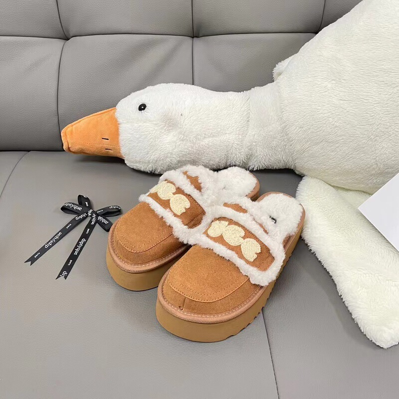 Ujia Fur Slippers for Outer Wear 2025 New Fur Integrated Thick-Soled Snow Boots Chubby Toe Half-Slip Cotton Shoes Ujia Fur Slippers for Outer Wear 2025 New Fur Integrated Thick-Soled Snow Boots Chubby Toe Half-Slip Cotton Shoes