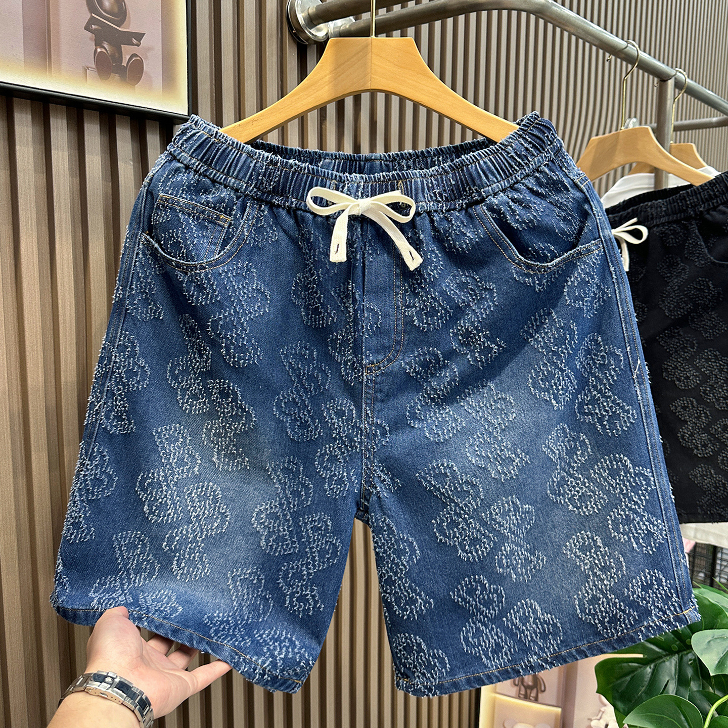 European Luxury Men's Jacquard Denim Shorts High End Summer Fashion Casual Beach Wear Five Point Straight Leg Pants_mkmklike.com