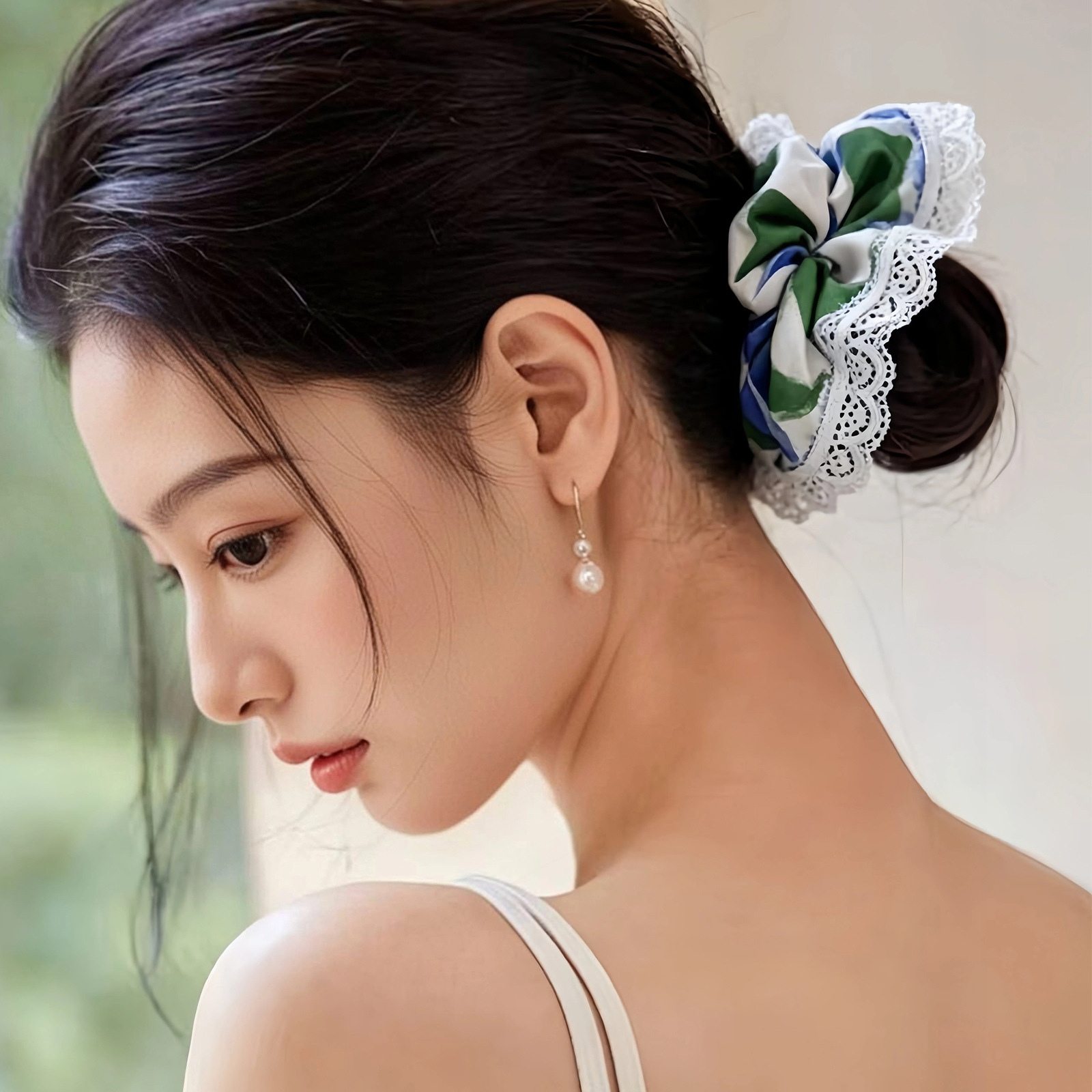 Headband Hair Tie, Oversized Scrunchie, High-End Hair Accessory, Lazy Style, Versatile Hair Ornament for Women