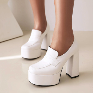 40-43���Q�羳��a���R�dŮʿ��Ь��ˮ̨���߸��п��ļ�ЬG139