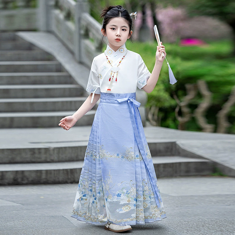 Супер сказочная девушка сокровище платье лошади