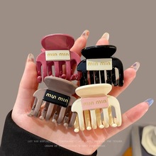 简约字母发夹女高马尾固定小号抓夹半扎发鲨鱼夹气质南瓜夹子头饰