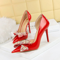 638-H6 Banquet High Heels Lacquer Leather Shallow Mouth Pointed Side Hollow Pearl Rhinestone Bow Tie Women's Single Shoes Super High Heels
