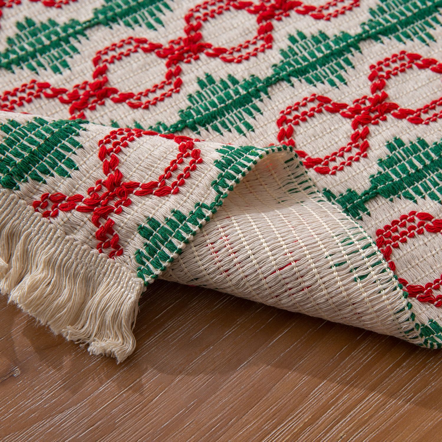 Neue Weihnachten Abendessen Matte Baumwolle Quaste Isolierung Matte Dual Farbe Gespleißt Gewebt Geschirr Matte Böhmischen Western Abendessen Matte_voghion.com