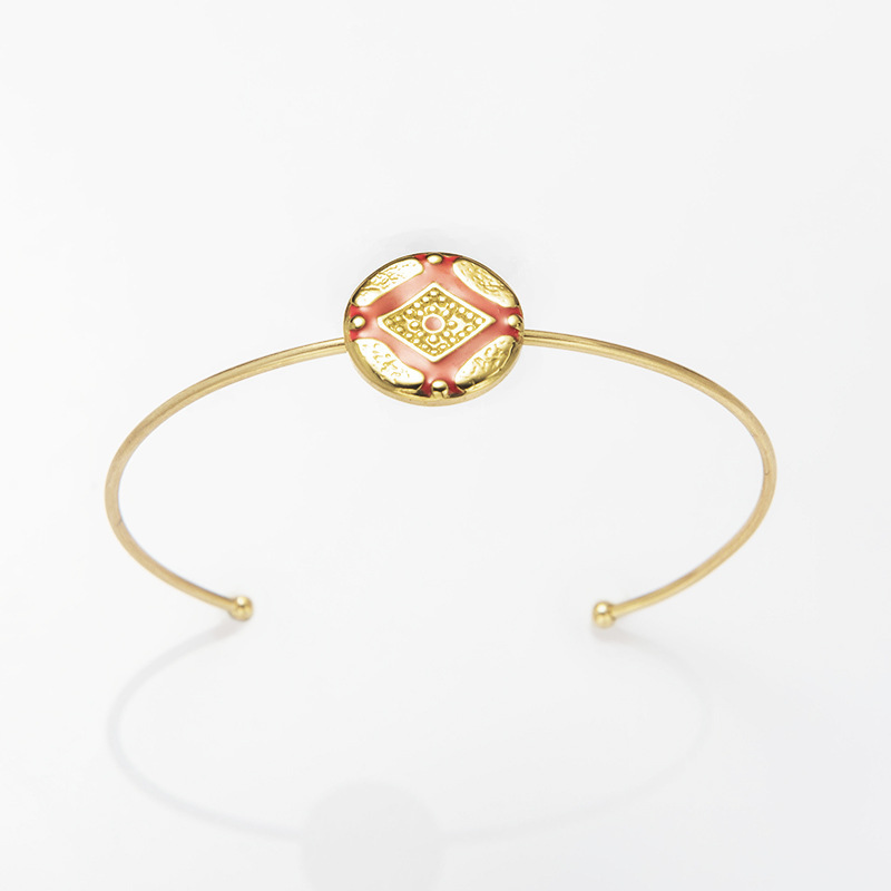 Oferta especial experiencia europea y americana joyería de acero titanio vacío galvanoplastia no decoloración no alérgica joyería pendientes collar fábrica al por mayor