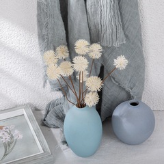 Cross-border small thorn ball bouquet of artificial flowers, fake flowers, green plants wholesale, wedding and celebration decorations, handicrafts YC1081