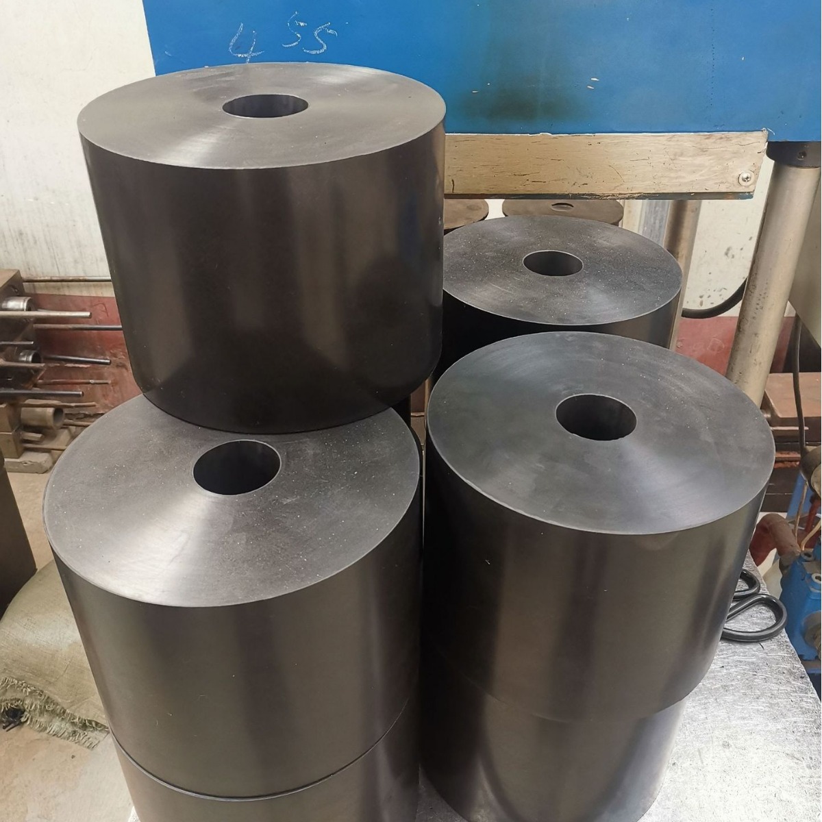 振动筛圆柱橡胶弹簧 橡胶减震器 优质复合弹簧 厂家直销质量保障