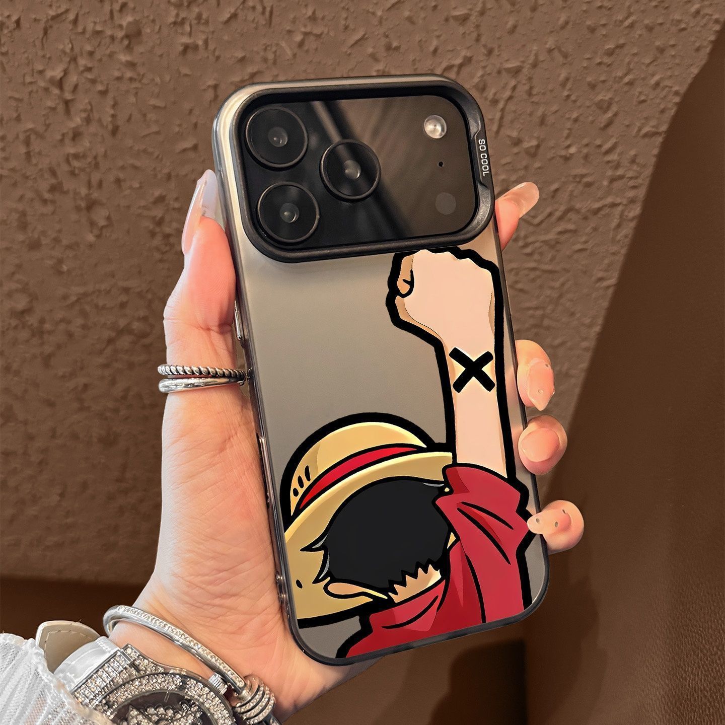 励志路飞适用苹果17Pro手机壳iPhone16/15/14/13彩银壳防摔保护