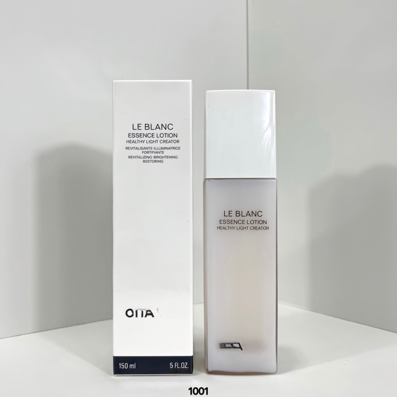 ビッグブランド人気卸売業者 Xiangjia Moisturizing Camellia スパークリングウォーター洗顔料 Camellia リキッドファンデーション ライトルースパウダー|undefined
