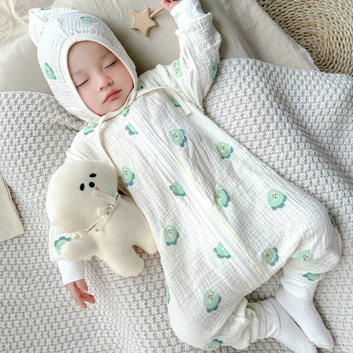 Children's one-piece spring and summer pjs pure cotton thin gauze sleeping bag for boys and girls, baby cotton gauze crawl suit