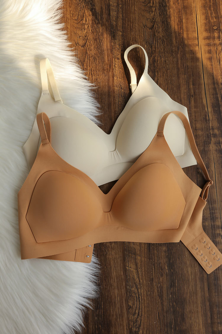 Japonés original cómodo sujetador sin costuras inalámbrico pequeño pecho delgado de una pieza brillante ropa interior sin costuras para las mujeres 853