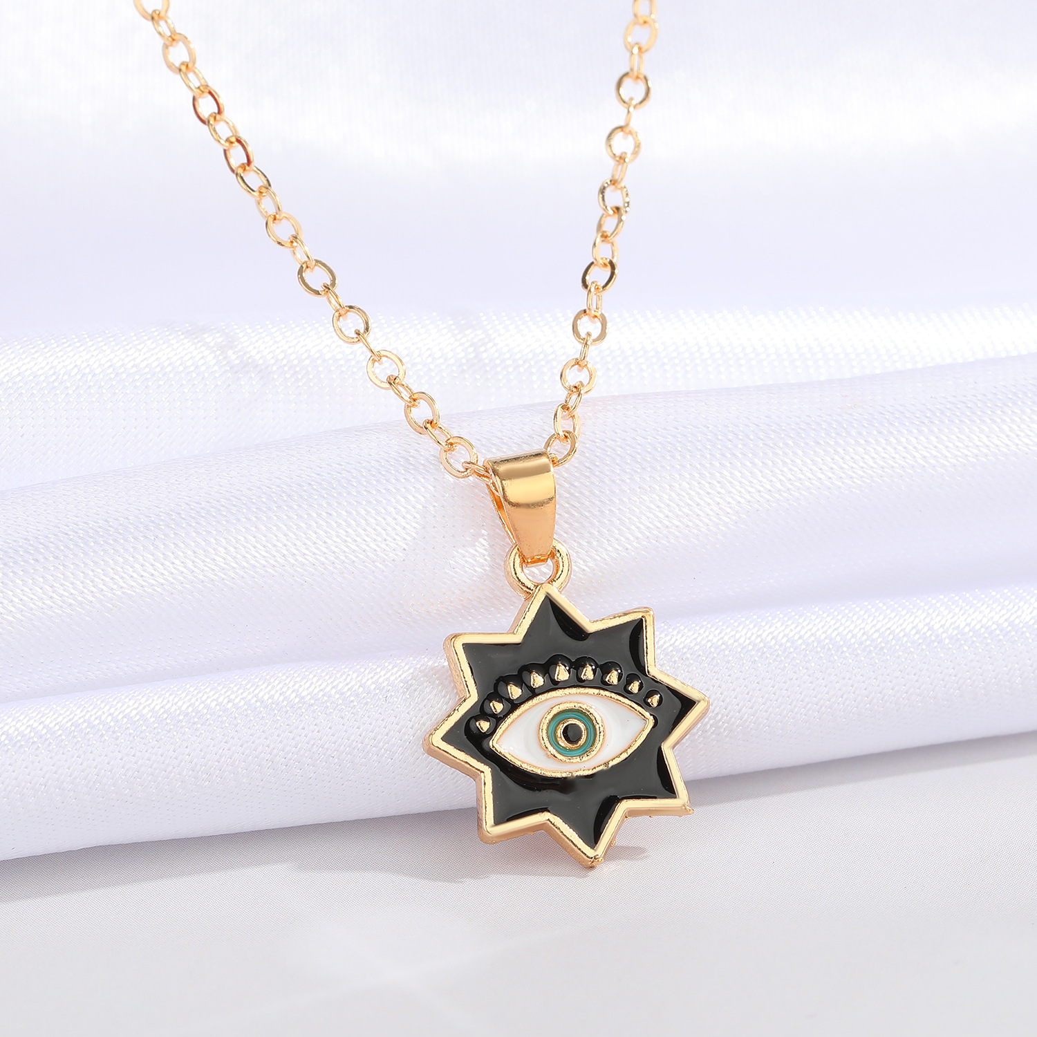 Fashion Eight-pointed Star Eye Pendent Alloy Necklace Wholesale Nihaojewelry display picture 6