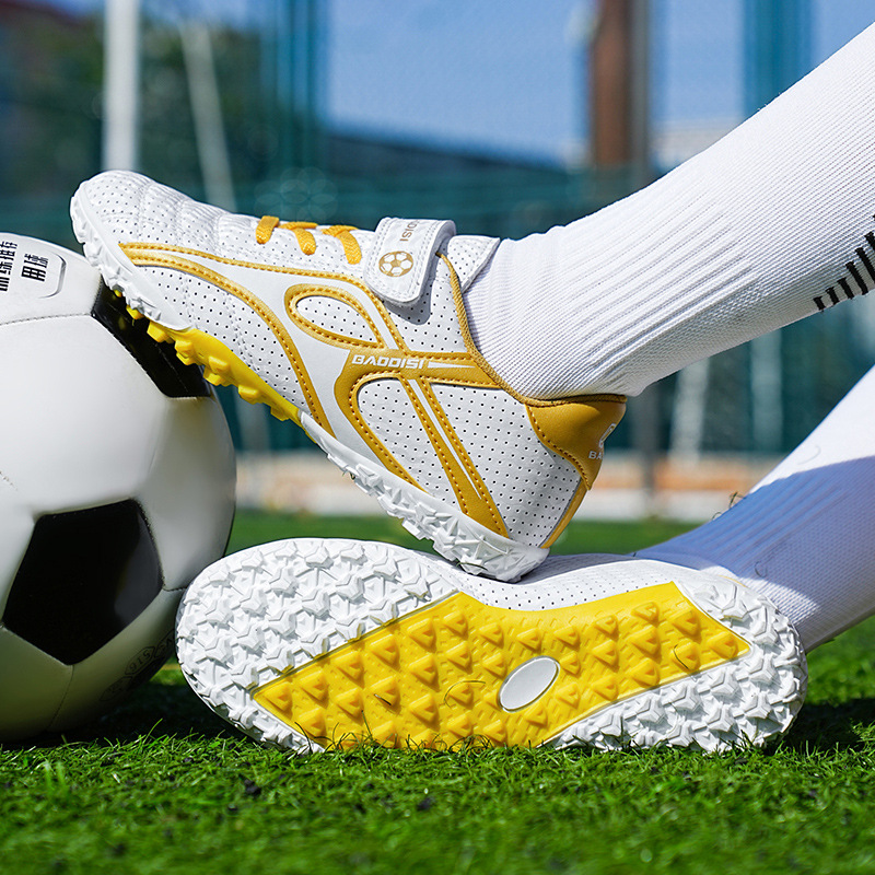 Platinum broken nails 368