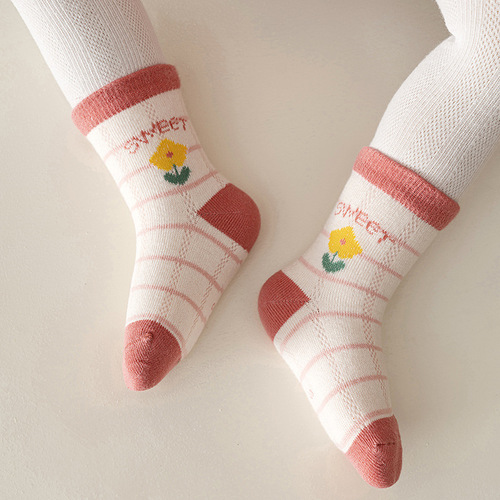 5 pairs - Children's socks Autumn/Winter crew socks for girls 6-12 years old, boys cartoon kids socks baby socks Spring/Autumn