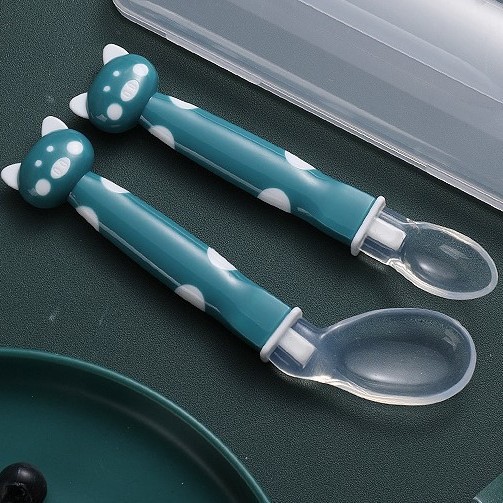 Inglés tarjeta de caricatura infantil cerdo cuchara recta cuchara de silicona cabeza suave cuchara de cabeza cuchara de montaje