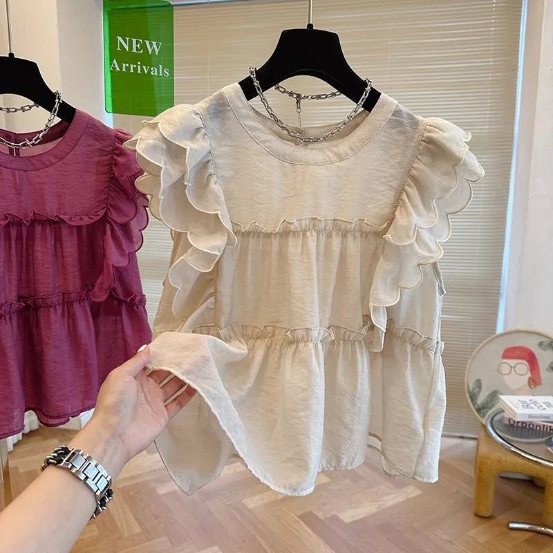 Summer shirt with a round collar
