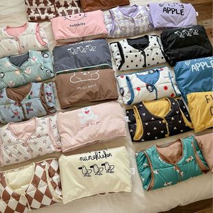 Baby Outer Vest Autumn and Winter Baby Vest Small and Medium-Sized Children's Male and Female Baby Vest Double-Sided Wear Children's Warm Vest