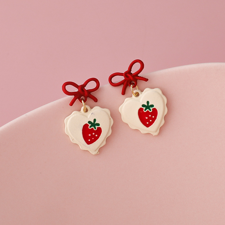 Boucles D'oreilles Fashion Heart Strawberry display picture 8