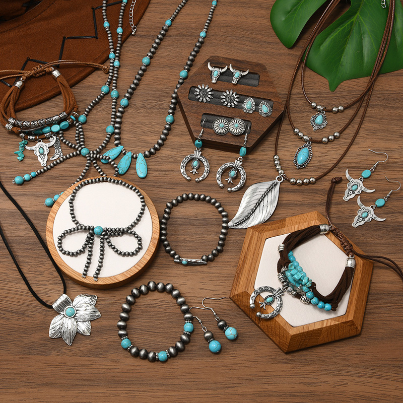 European and American Cross-Border Imitation Turquoise Women's Necklace Bohemian Style Personalized Creative Elastic Neck Chain Jewelry Wholesale