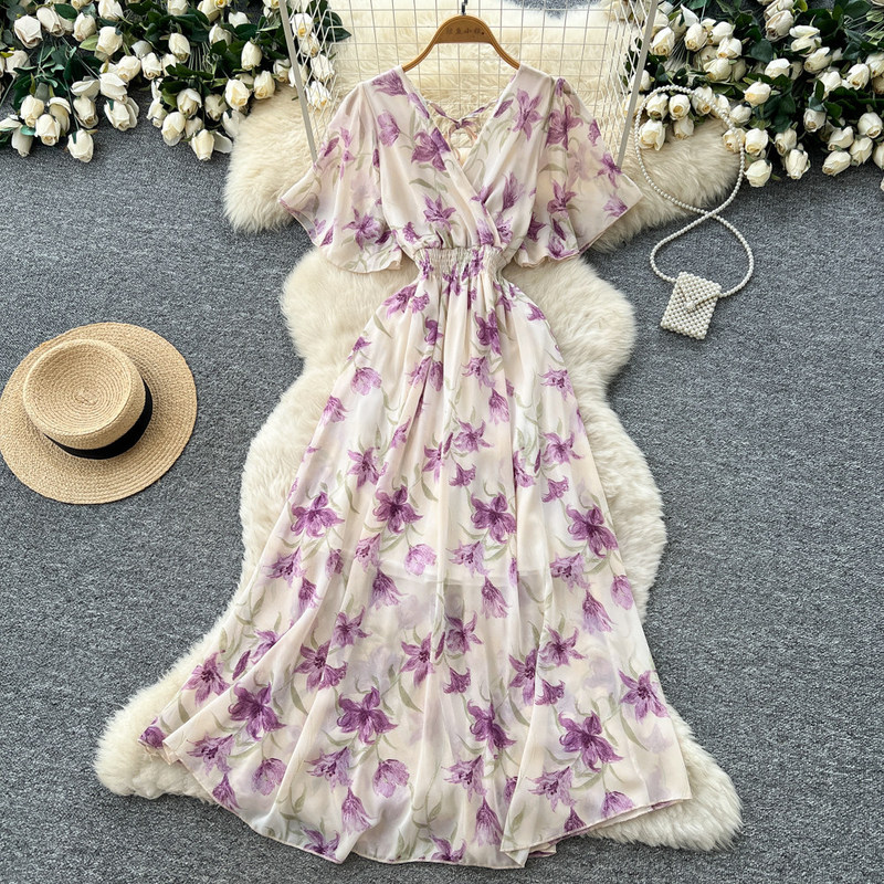 French Romantic Style V Neck Floral Dress for Women, Summer Korean Style Short-Sleeved Waist-Cinching Slimming A-Line Long Dress, Holiday Style