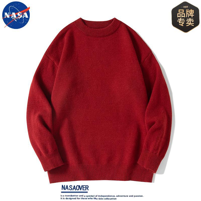 Festive red sweater for men and women with a round collar