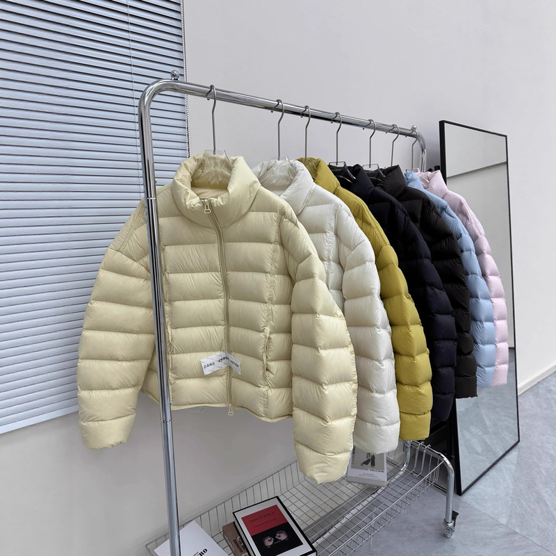 Pinghu down Jacket 2025 Winter New Style Rib down Jacket Women's Short Stand Collar 90 White Duck down Small Bread Jacket