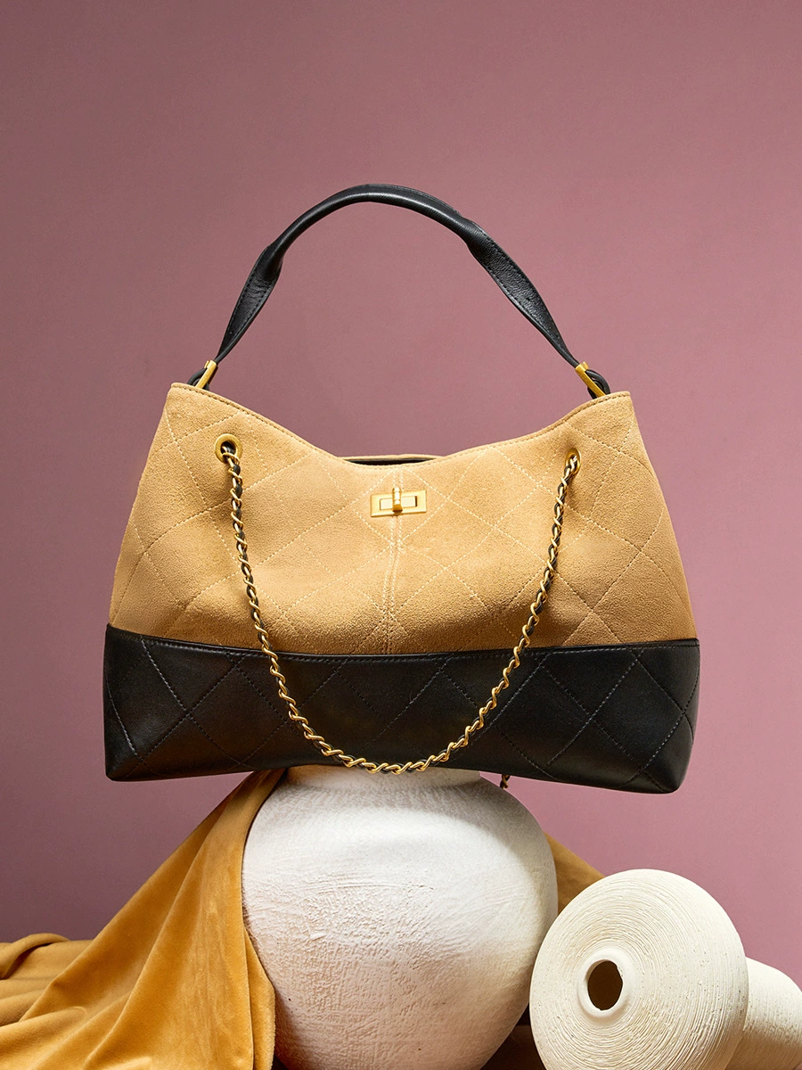 Handheld chain, capacious one-shoulder bag, chain bag, high-quality style