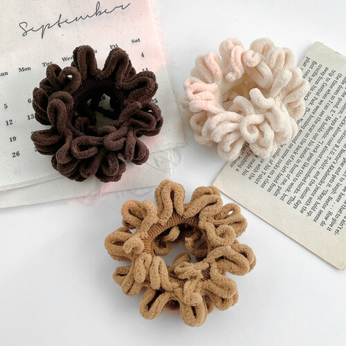 Milky brown plush hair band for female Internet celebrities, new exquisite hair rope for women, Korean rubber band, simple temperament, headband headwear