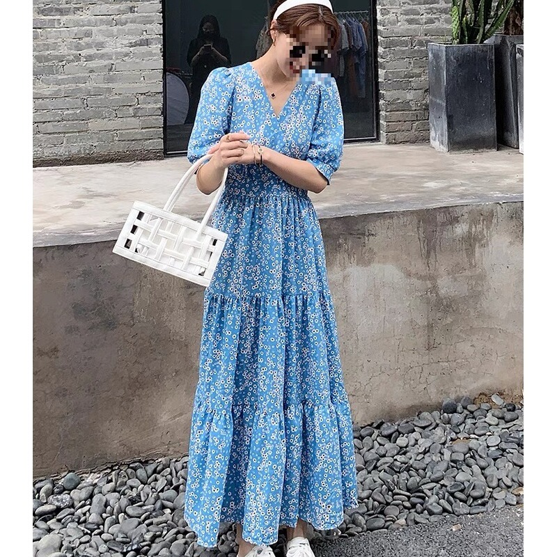 Blue Floral Dress for Women, Extra Long, Ankle-Length, 2025 Summer New Style, French Retro Chiffon V-Neck Short-Sleeved Long Dress Blue Floral Dress for Women, Extra Long, Ankle-Length, 2025 Summer New Style, French Retro Chiffon V-Neck Short-Sleeved Long Dress