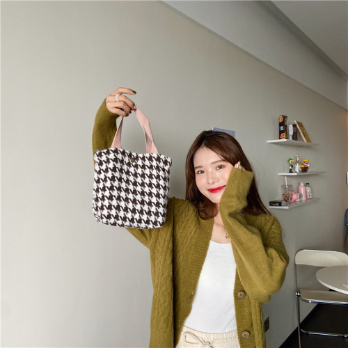 08181 Japanese and Korean simple ins woolen lunch bag literary and fresh plaid handbag striped retro women's bag