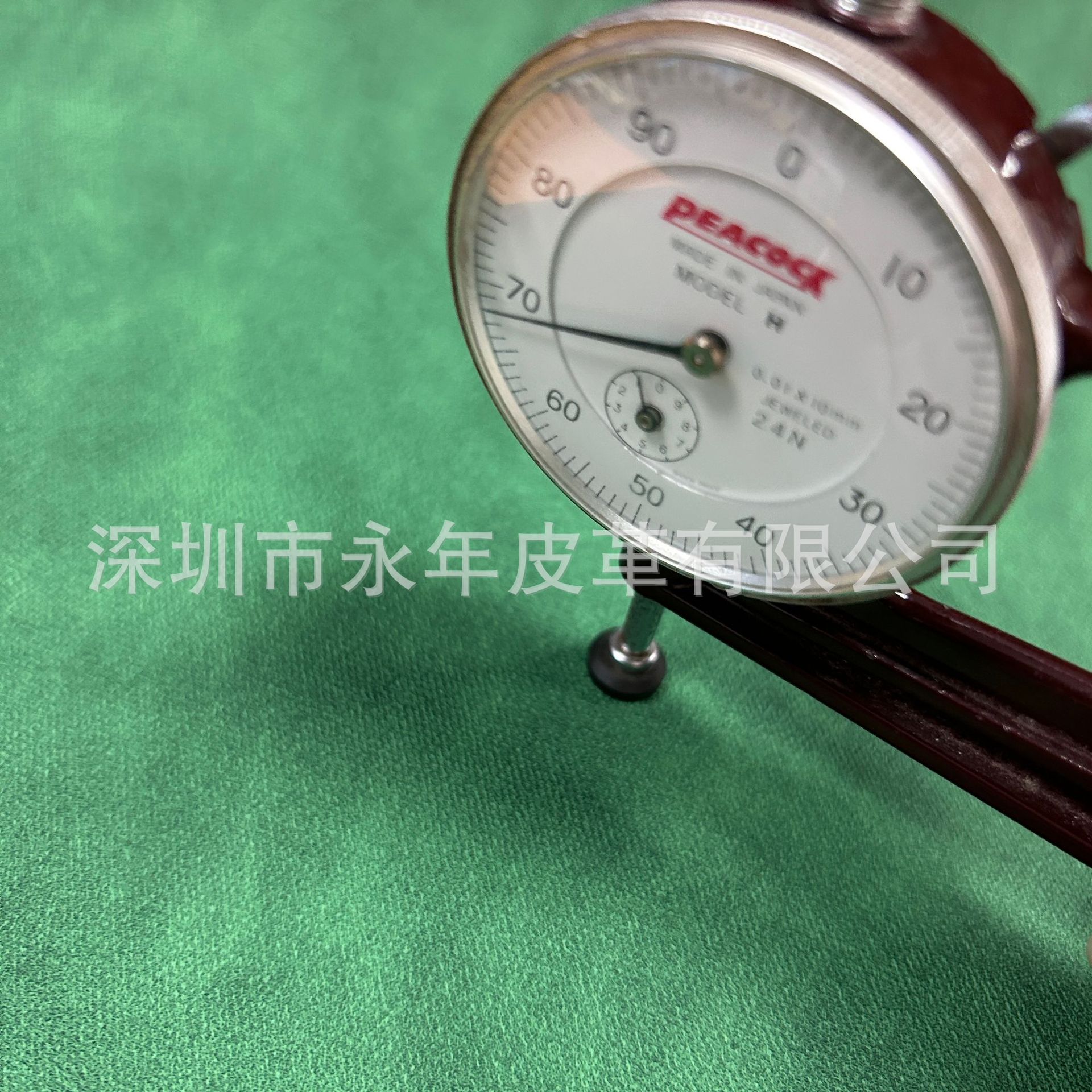 ѹ䲼Ƥ0.7MMʼǱװɫPUƤѹ䷫