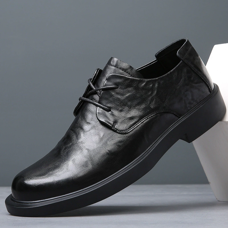 Мужские осенние дышащие повседневные туфли 2025 года, новая трендовая модель на толстой подошве, деловые мужские туфли в британском стиле из натуральной кожи.