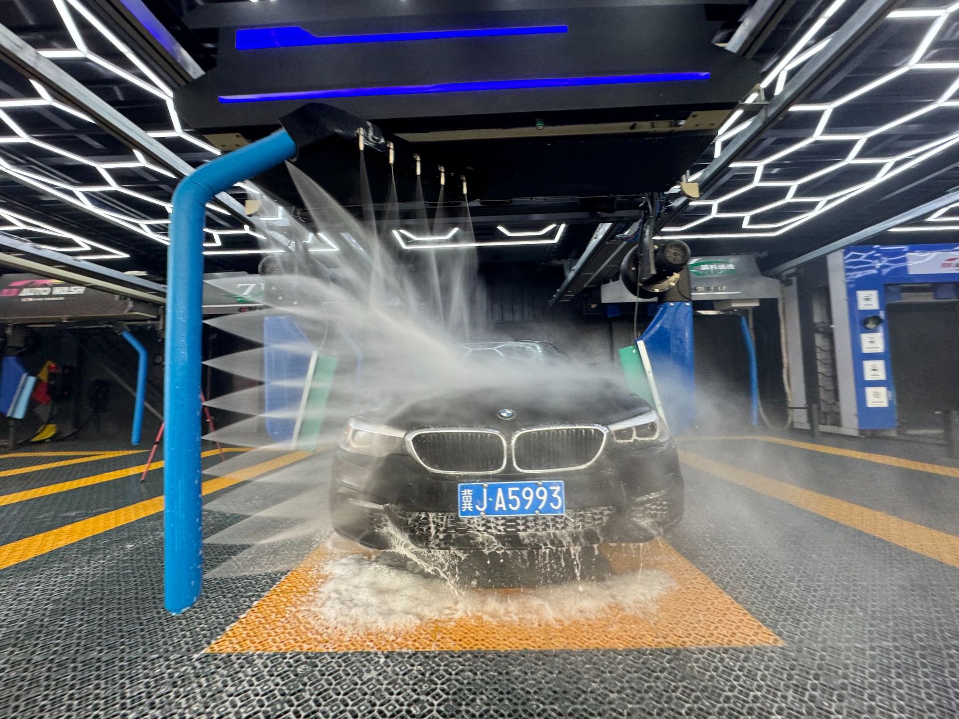 Fully Automatic Contactless Car Washing Machine Computer Car Wash Room Car Washing Equipment Quality Commercial Intelligent Cleaning Machine Equipment