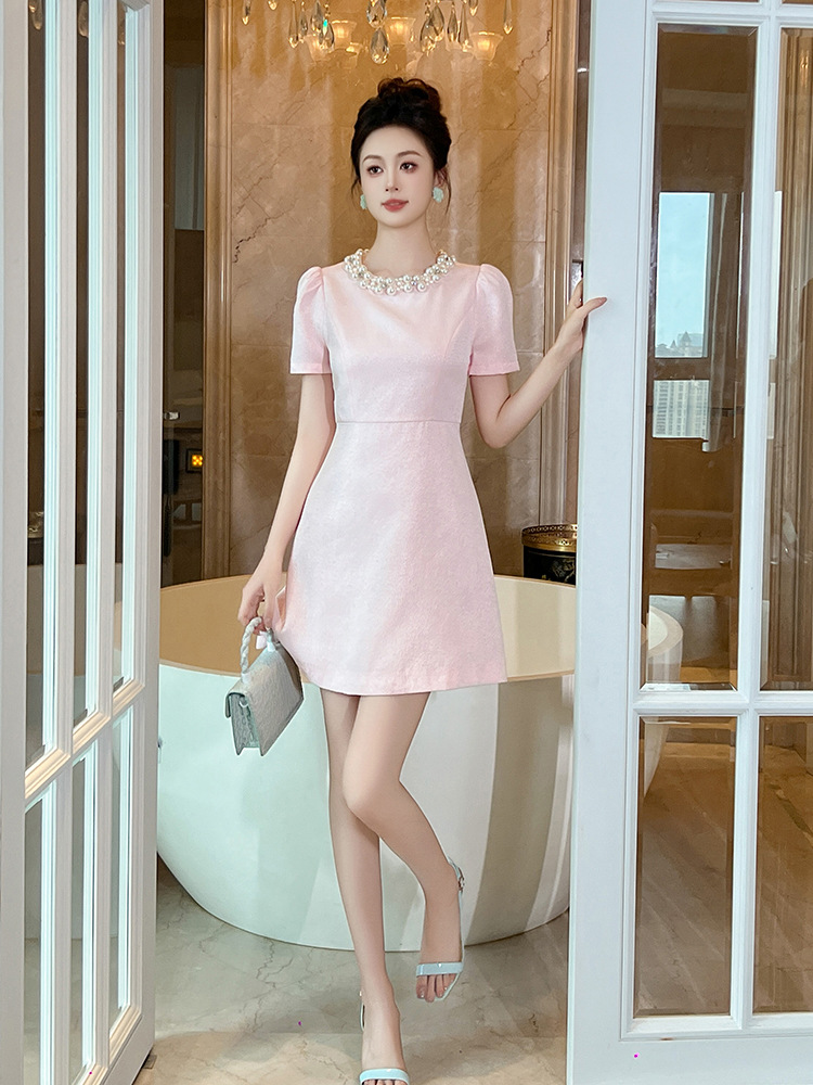Đầm suông nữ midi cổ tròn thắt eo phong cách Pháp 2026 — Hoa anh đào