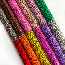 厂家直销0.7mm有色印花镜面纹皮革pvc人造革箱包手袋手机壳皮料