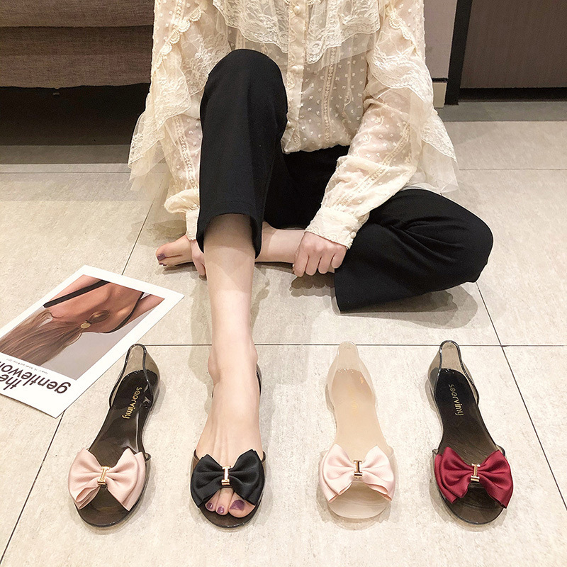 Jelly Sandals Women's Transparent Plastic Flower Metal Bow Beach Shoes Casual Holiday Peep Toe Flats Foreign Trade Jelly Sandals Women's Transparent Plastic Flower Metal Bow Beach Shoes Casual Holiday Peep Toe Flats Foreign Trade
