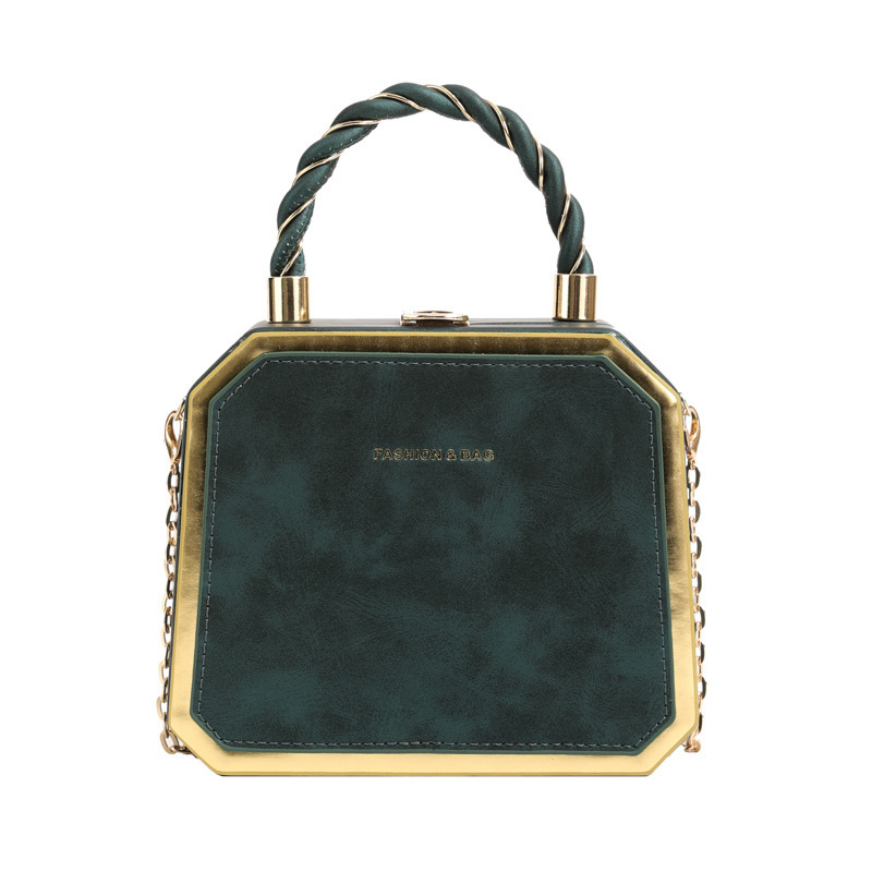 Bolsos al por mayor transfronterizos para mujer 2023 nuevo estilo estilo estilo occidental casual simple bolso de caja bolso de cadena mensajero bolso de axila