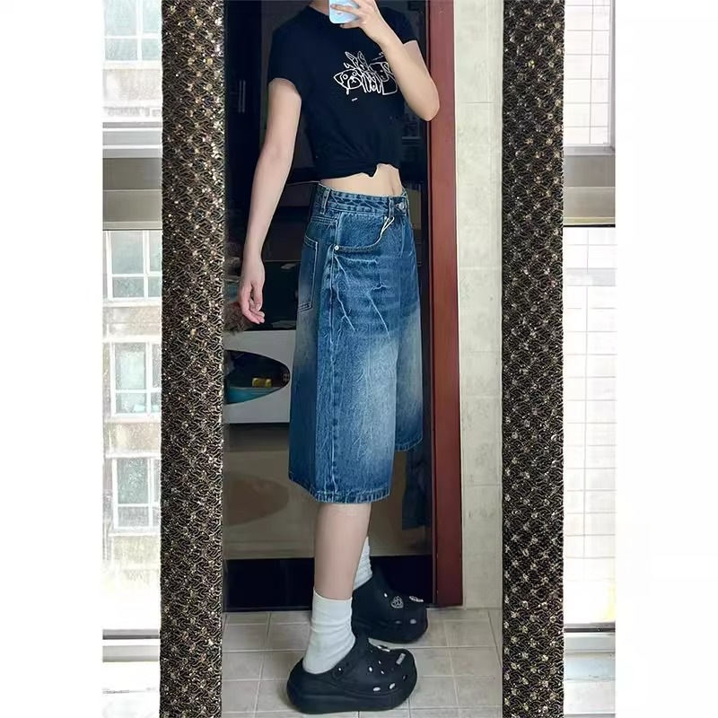 Plus Size American High Street Washed Denim Shorts for Women 2025 Summer New Loose Lazy Cropped Pants Trendy